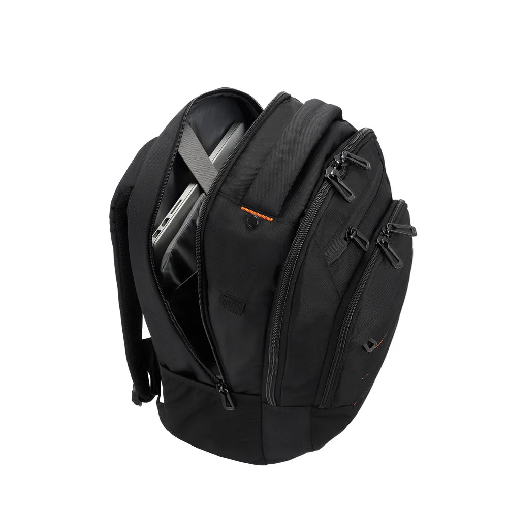 Morral para laptop 16" Reformation Titan negra - Mundobags